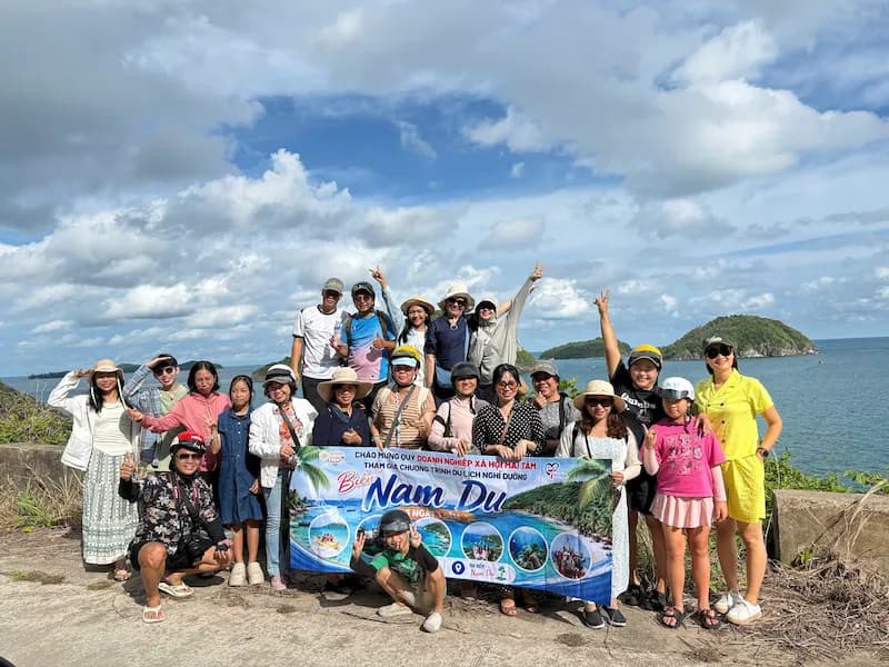 QUÝ ĐOÀN DNXHMT - 3N3Đ HÀNH TRÌNH CHINH PHỤC KHÔNG GIAN BIỂN ĐẢO HOANG SƠ VÀ THƯỞNG NGOẠN "MALDIVES XỨ NAM" TẠI QUẦN ĐẢO NAM DU