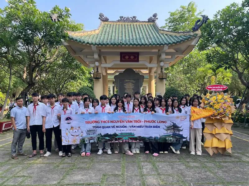ĐOÀN THCS NGUYỄN VĂN TRỖI PHƯỚC LONG: HÀNH TRÌNH NGOẠI KHÓA KẾT HỢP HỌC TẬP VÀ GIẢI TRÍ TẠI TP.HCM