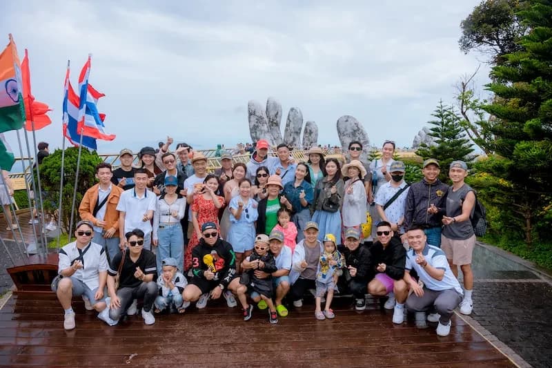 QUÝ ĐOÀN CTY TNHH THƯƠNG MẠI VÀ DỊCH VỤ SUNREAL ESTATE 3N2Đ TRONG CHUYẾN HỘI AN - ĐÀ NẴNG “THÀNH PHỐ CỦA NHỮNG GIẤC MƠ“