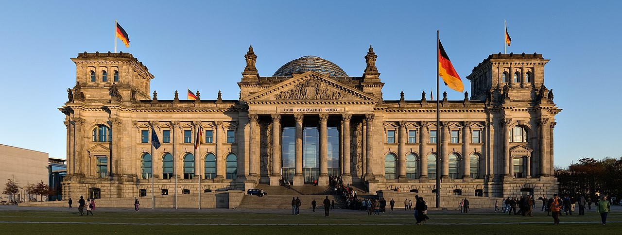 reichstag-building-berlin-view-from-west-before-sunset-1650679424.jpg