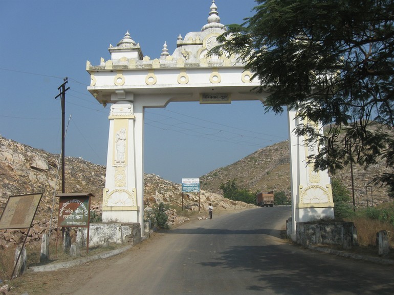 Thành phố Rajgir là kinh đô của vương quốc Magadha