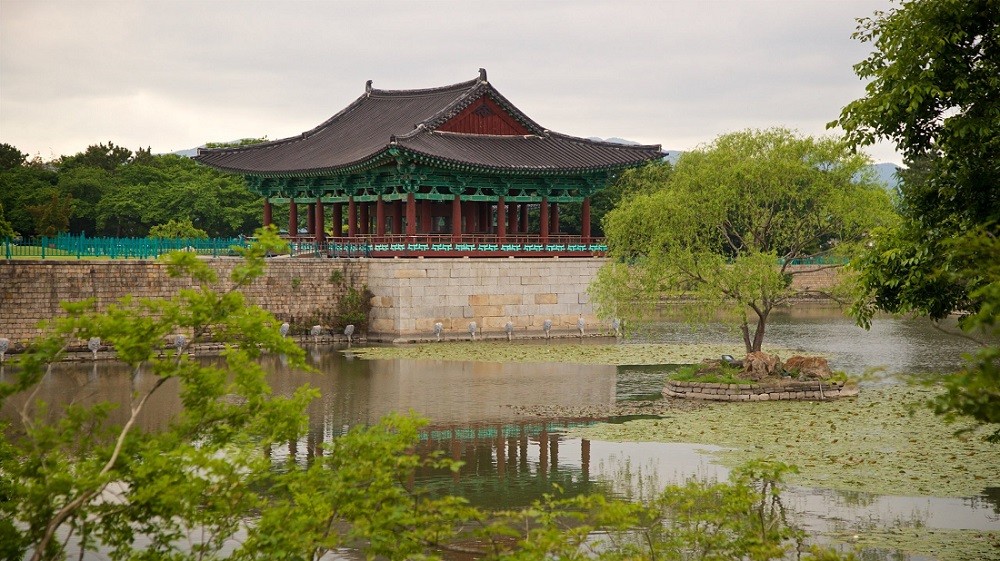  Anapji - Cái ao nhân tạo bên cạnh cung điện Donggung