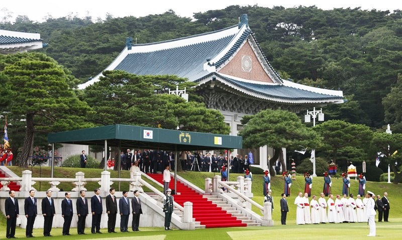 Nhà Xanh (Blue House)