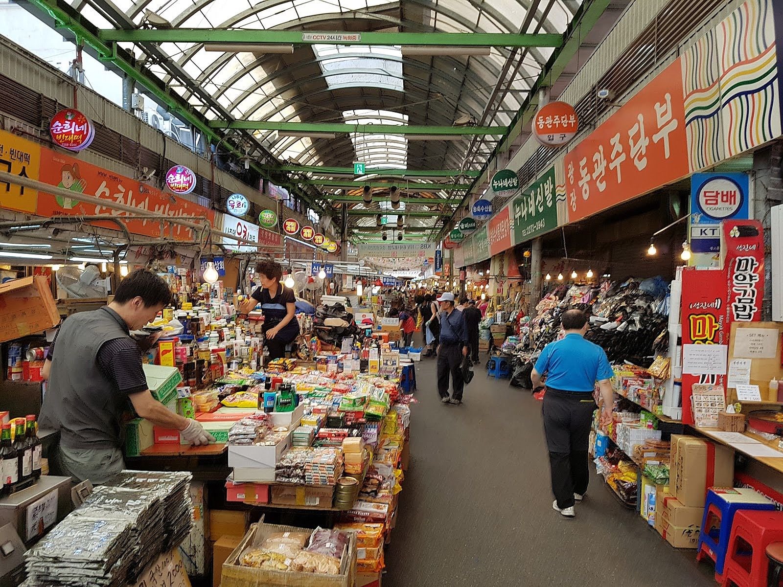 Dongdaemun là khu chợ rất rộng lớn