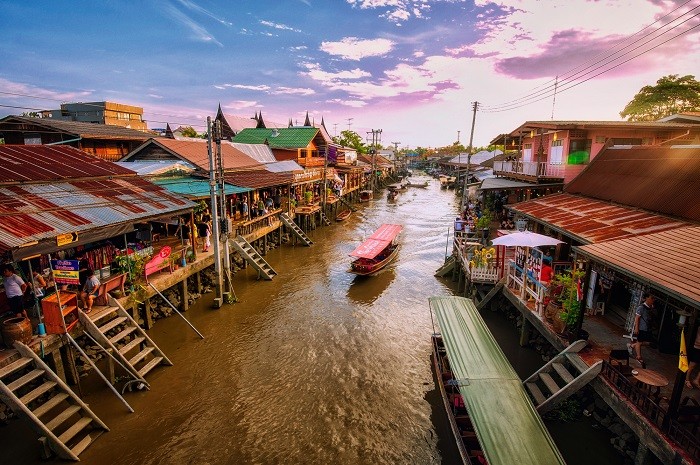 Chợ nổi Amphawa Thái Lan