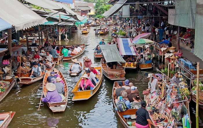 Chợ nổi Pattaya