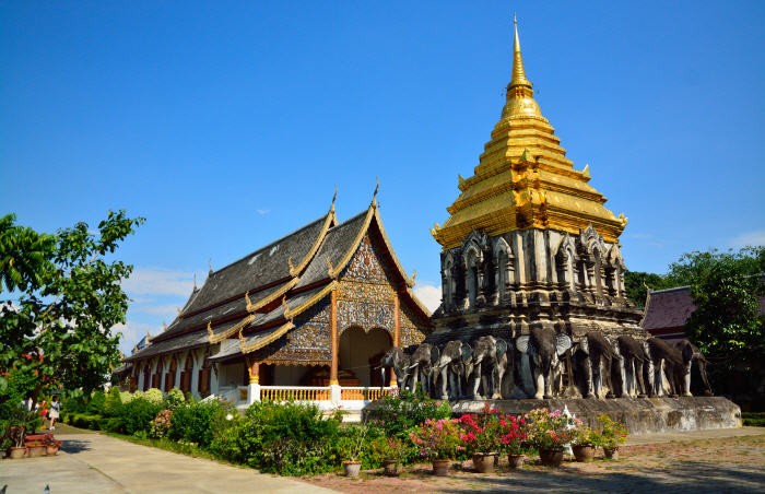 Ngôi chùa Chiang Mai cổ kính và lâu đời ở Thái Lan