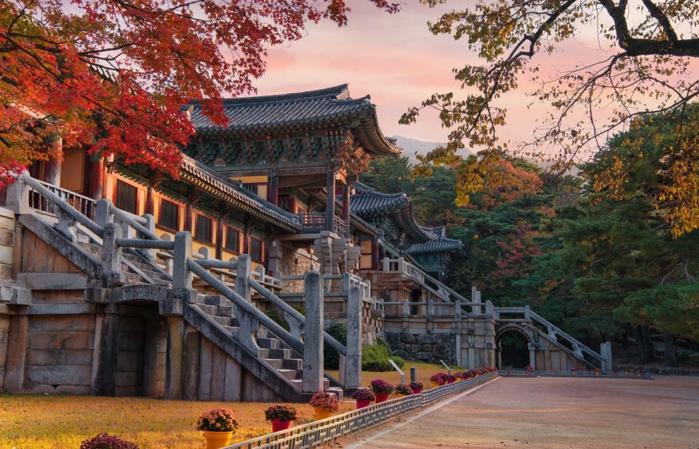Đền Bulguksa ở cố đô Gyeongju - không gian mùa thu yên bình và thanh tịnh