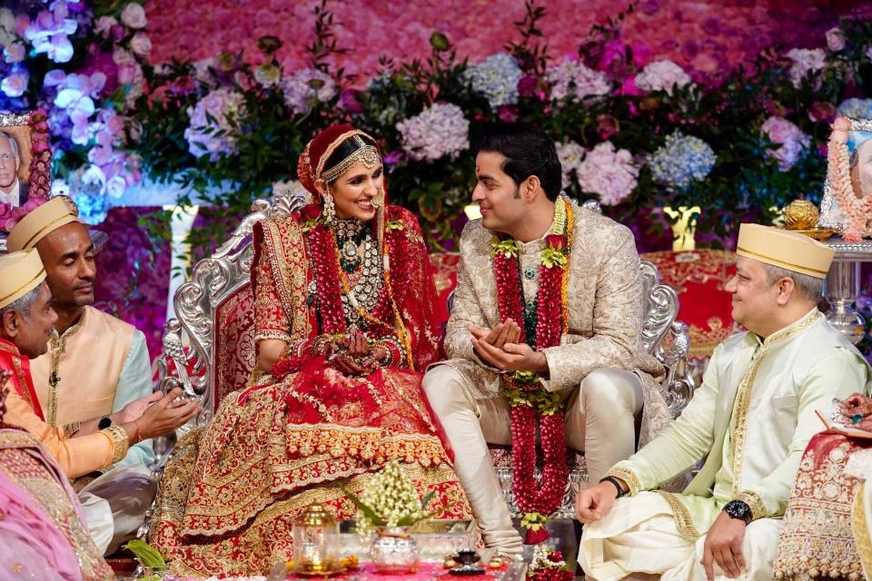 Trang phục Ấn Độ truyền thống trong ngày cưới 