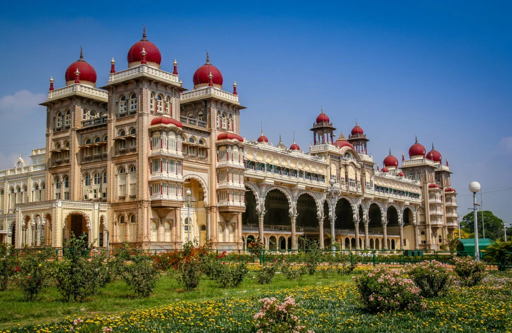 Cung điện Mysore xa hoa bậc nhất Ấn Độ