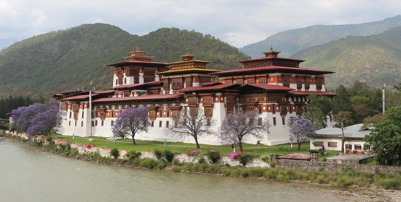 Tashichho dzong 