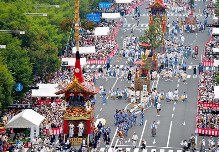 le-hoi-gion-matsuri-1697083810.jpg