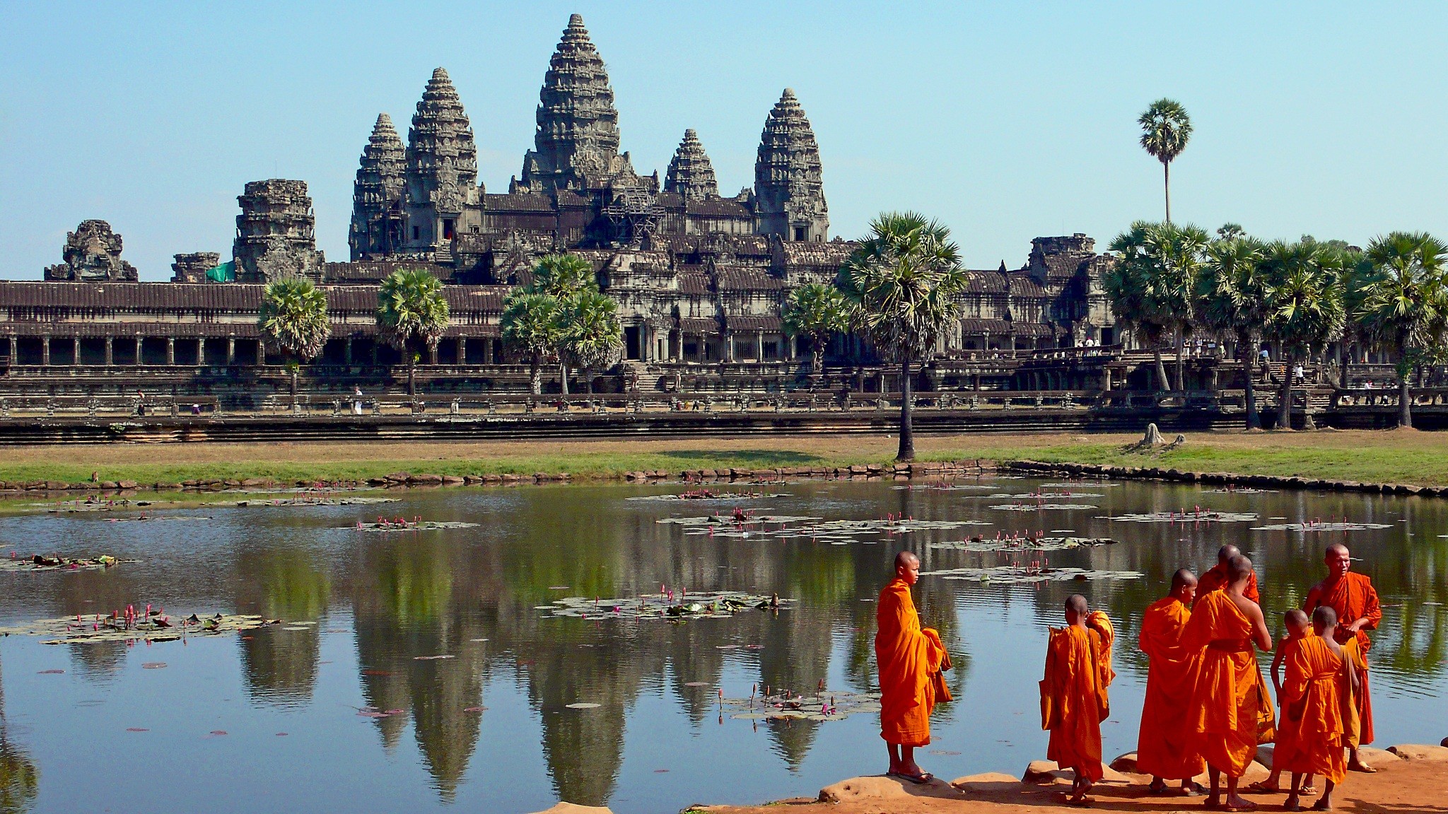 quan-the-angkor-1709360881.jpg