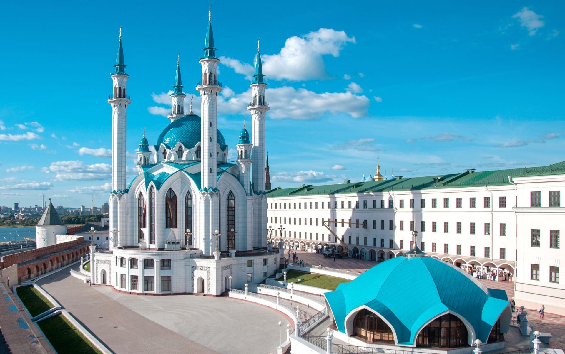 cung-dien-kremlin-kazan-1714985786.jpg