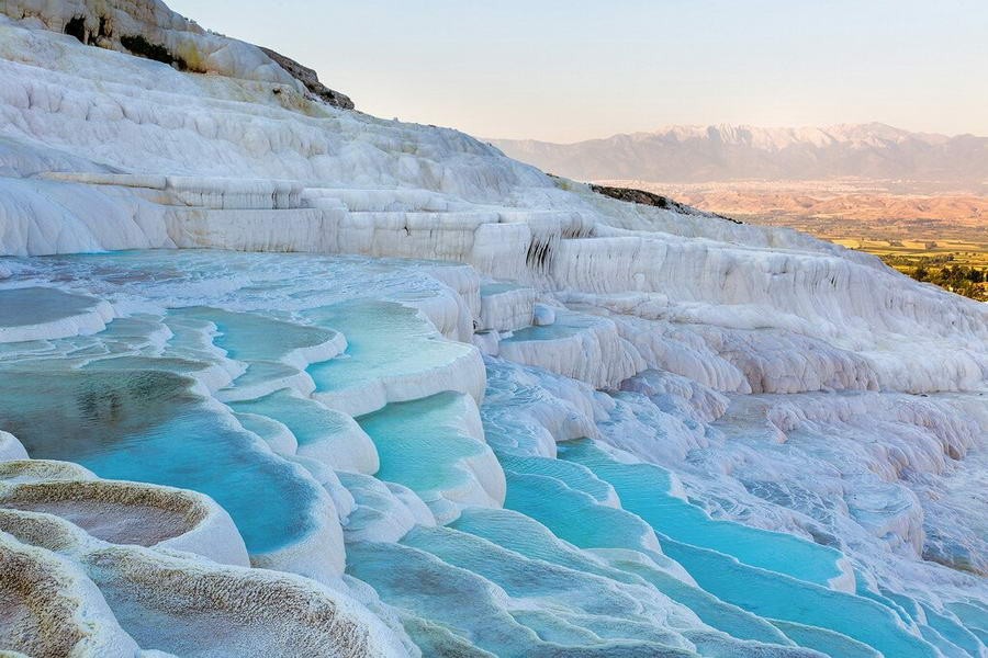 lau-dai-bong-pamukkale-tho-nhi-ky-1715055564.jpg