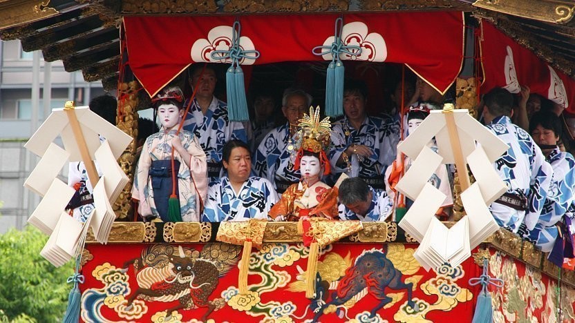 le-hoi-gion-matsuri-1716802494.jpg