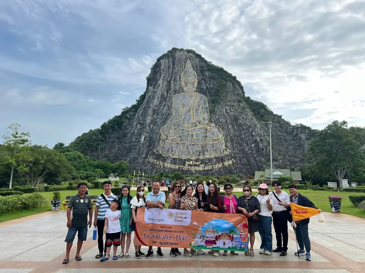 Golden Smile Travel hứa hẹn mang đến cho bạn những trải nghiệm tuyệt vời.