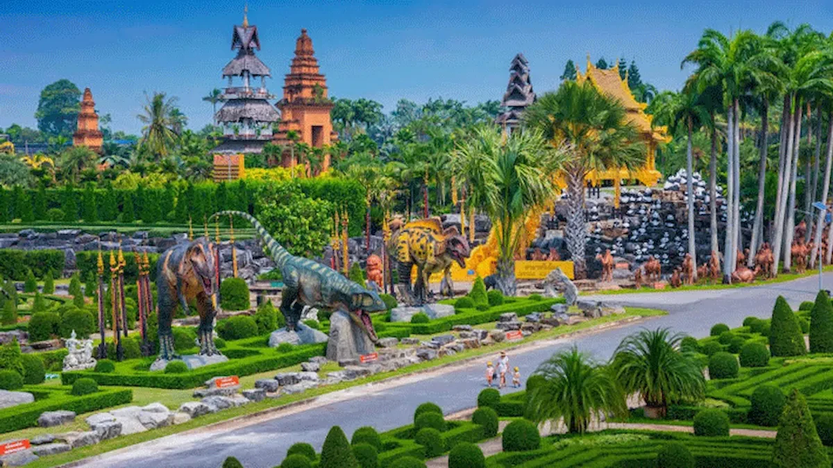 Vườn Thực Vật Nong Nooch tại Thái Lan.