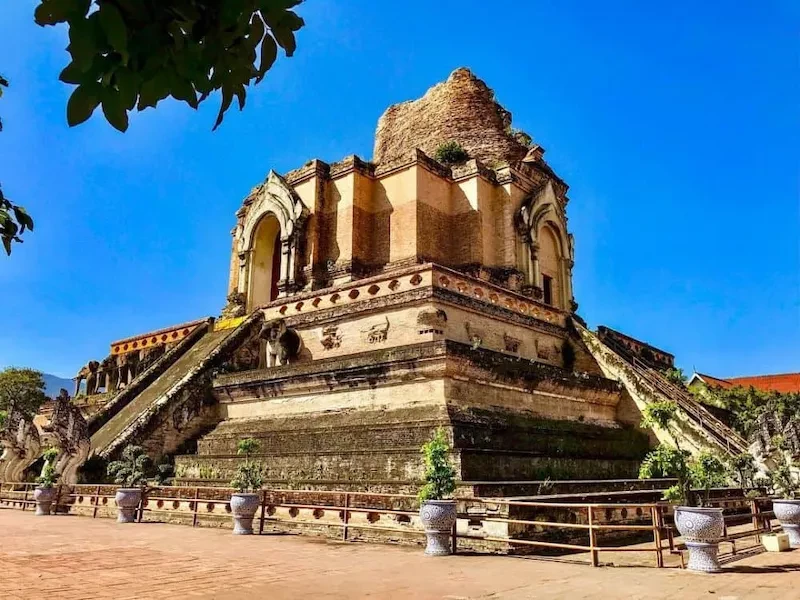 chua-wat-chedi-luang-5-1736842499.webp