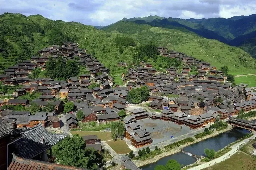 Làng của người Miêu độc đáo