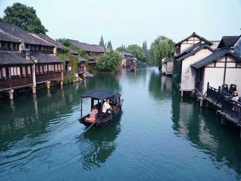 Tham quan chợ nổi Ô Trấn