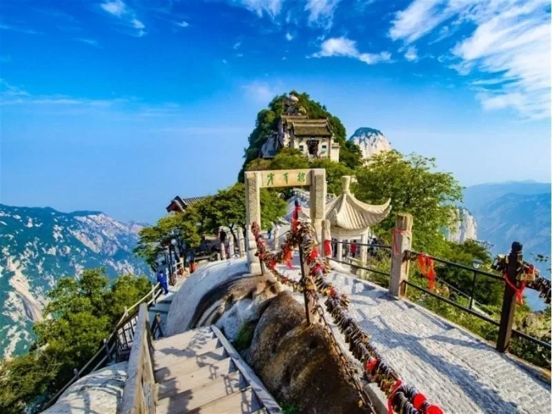. Bích Hà Từ