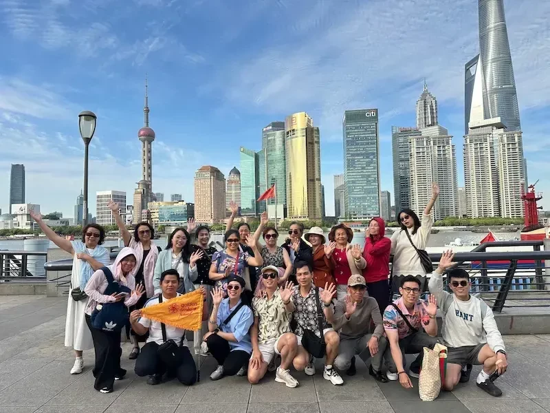 Golden Smile Travel - Chuyên cung cấp các tour đi Trung Quốc giá tốt