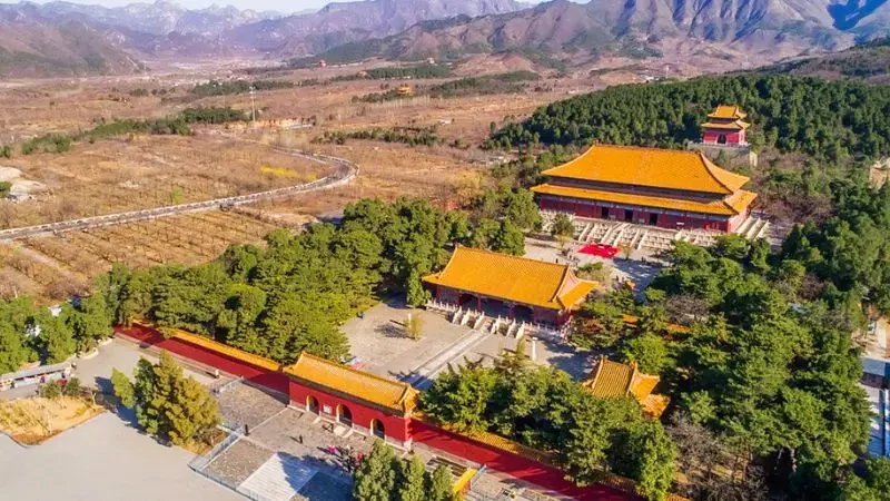 Thời điểm lý tưởng nhất để tham quan Thập Tam Lăng