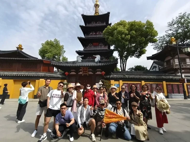 Golden Smile Travel cam kết cung cấp tour Trung Quốc giá rẻ