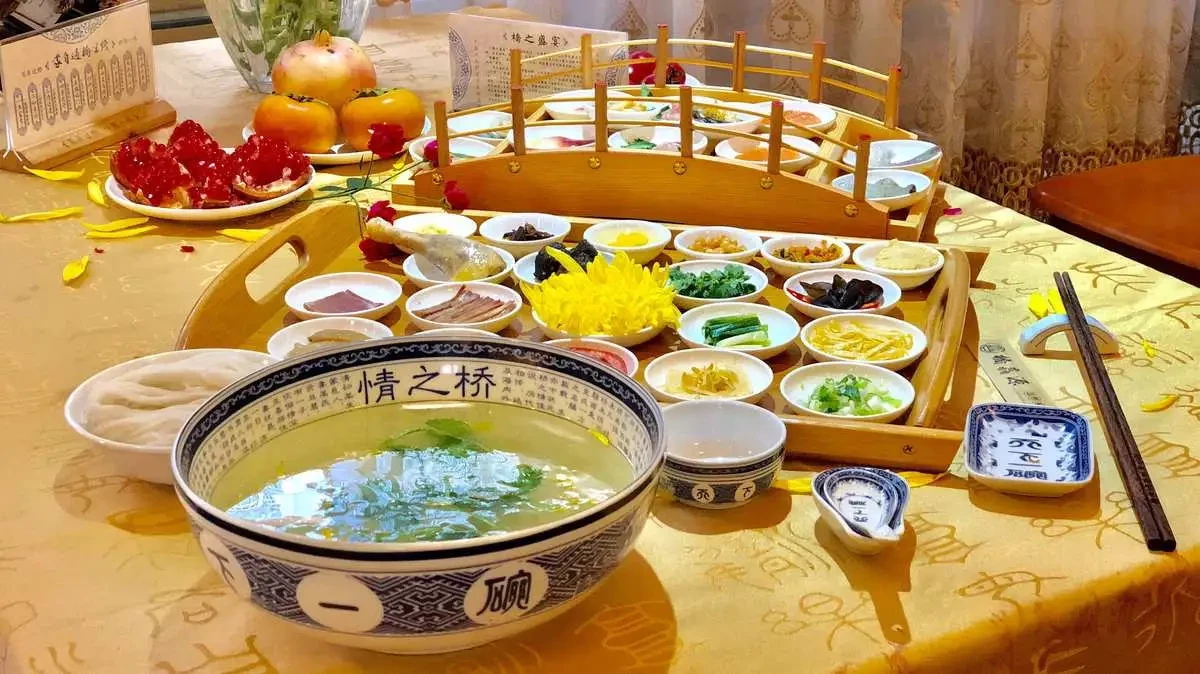 Tổng hợp những món ăn nhất định phải thử khi đến Kiến Thủy Trung Quốc