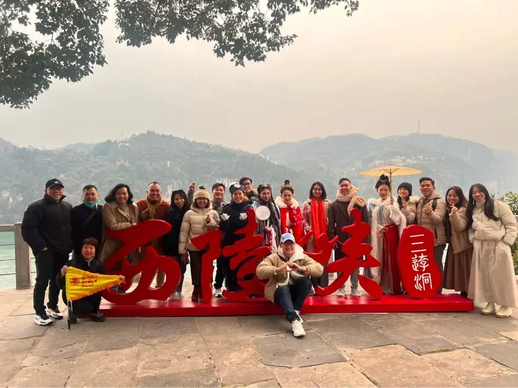 Đặt tour Trung Quốc trọn gói tại Golden Smile Travel