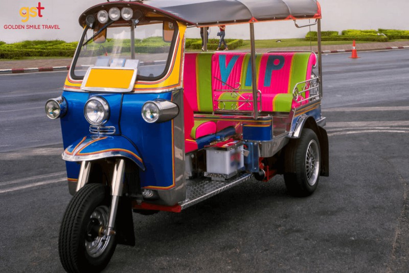Tuk-Tuk là phương tiện bình dân nhất tại Thái