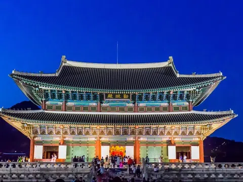 Cung Điện Gyeongbok: Kỳ Quan Kiến Trúc Và Di Sản Văn Hóa Của Seoul