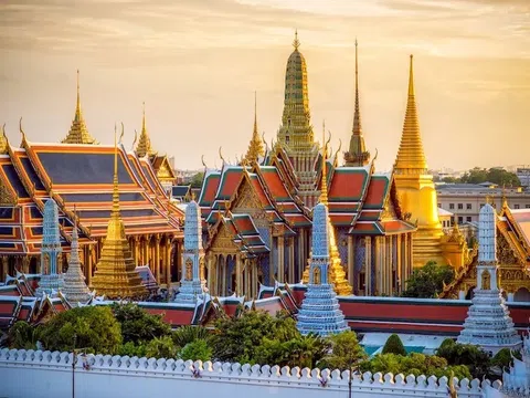 Chùa Phật Ngọc (Wat Phra Kaew): Ngôi chùa linh thiêng bậc nhất Thái Lan