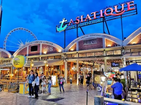 Asiatique The Riverfront: Khu Vui Chơi Ăn Uống Bên Sông Chao Phraya Thái Lan