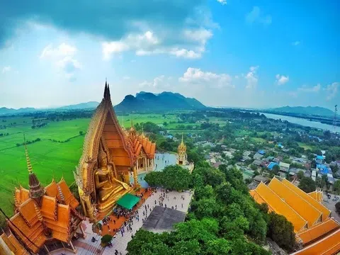 Chùa Hang Cọp (Wat Tham Sua): Ngôi Chùa Bí Ẩn Nằm Giữa Thái Lan