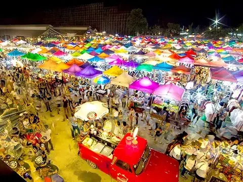 Khám Phá Chợ Chatuchak Thái Lan - Khu Chợ Trời Lớn Nhất Thế Giới
