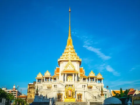 Chùa Vàng Thái Lan: Ngôi chùa linh thiêng và nổi tiếng nhất ở Thái Lan 