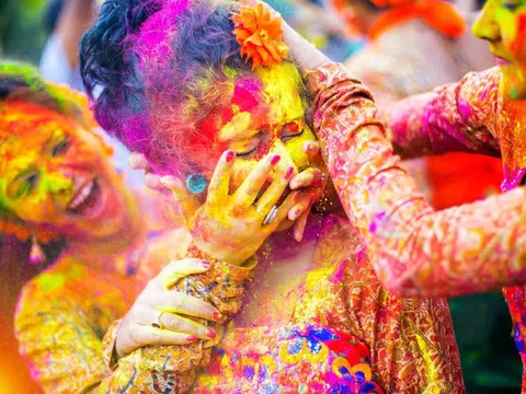 Khám phá lễ hội holi festival - Ấn Độ đầy màu sắc 