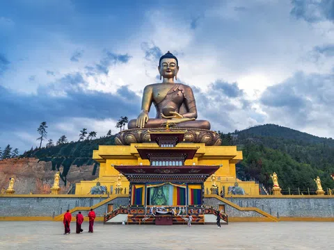 Chiêm ngưỡng Tượng Đại Phật Buddha Dordenma lớn nhất thế giới ở Bhutan