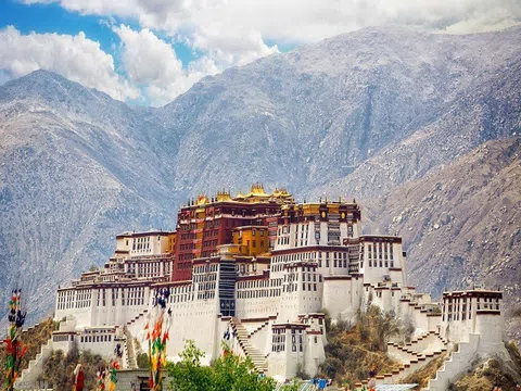 Du lịch Tây Tạng - Hành trình thăng hoa cùng vẻ đẹp tâm linh và nền văn hóa độc đáo