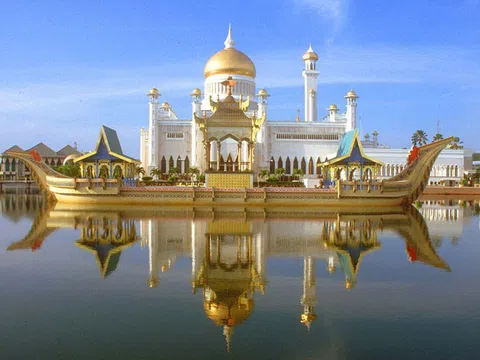 Tour Vương Quốc Brunei: 4N3Đ | Hòn Ngọc Xanh Giàu Có