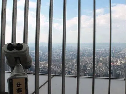 Cùng khám phá tòa tháp taipei 101 biểu tượng của Đài Loan
